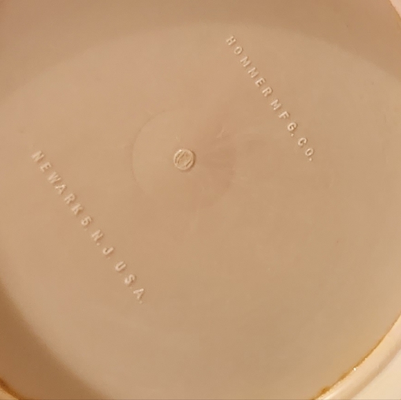 VINTAGE Hommer 1950s Plastic Sewing Box w/ Lid Pink 7" 3.25"H - Picture 3 of 7